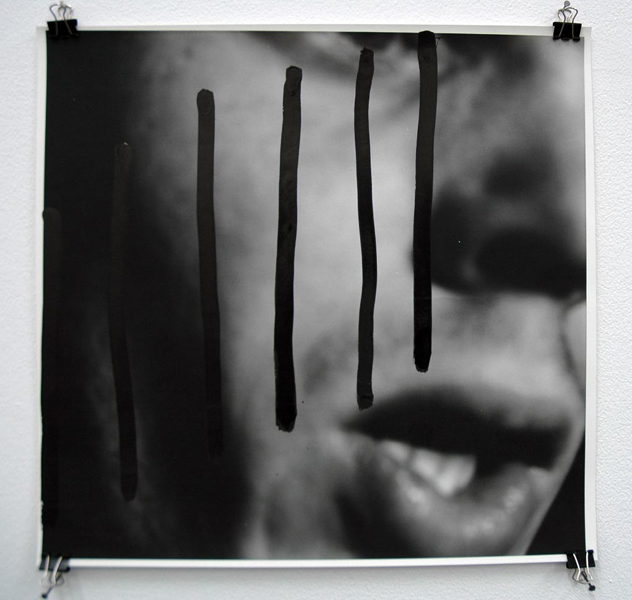 Streifen, 2009, Brom- Silbergelatineabzug, 25cm x 26cm