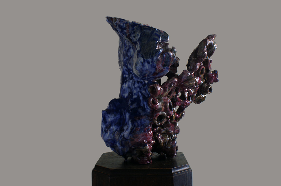 Bernd Hoffmann, Flechte, 2014, glasierte Keramik, 34cm x 43cm x 50cm