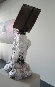 Kernfigur, 2014, Keramik, Eisen, glasiert, 33 cm x 36 cm x 95 cm