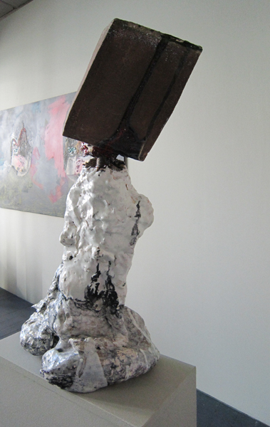Kernfigur, 2014, Keramik, Eisen, glasiert, 33 cm x 36 cm x 95 cm
