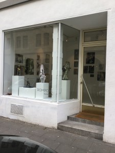 Ausstellungsansicht / Fensterfront