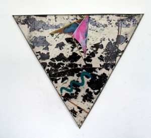 Es geht, 2017, Lack, Silikon, Öl auf Papier, 9 x 79 x 79cm