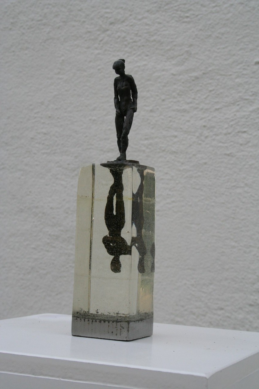 Spiegel, 2006, Harz, Zinn, H16cm